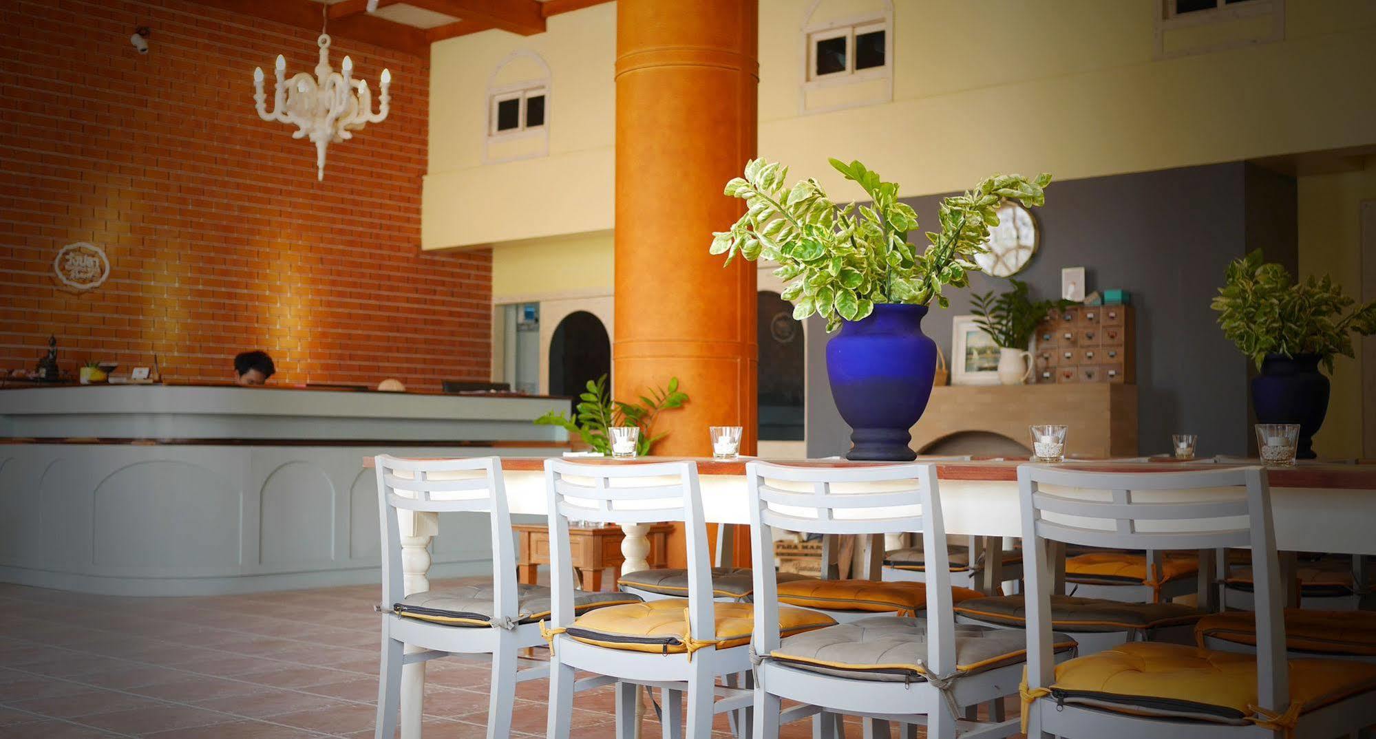 Wangpla Villa Resort Nakhon Sawan Esterno foto