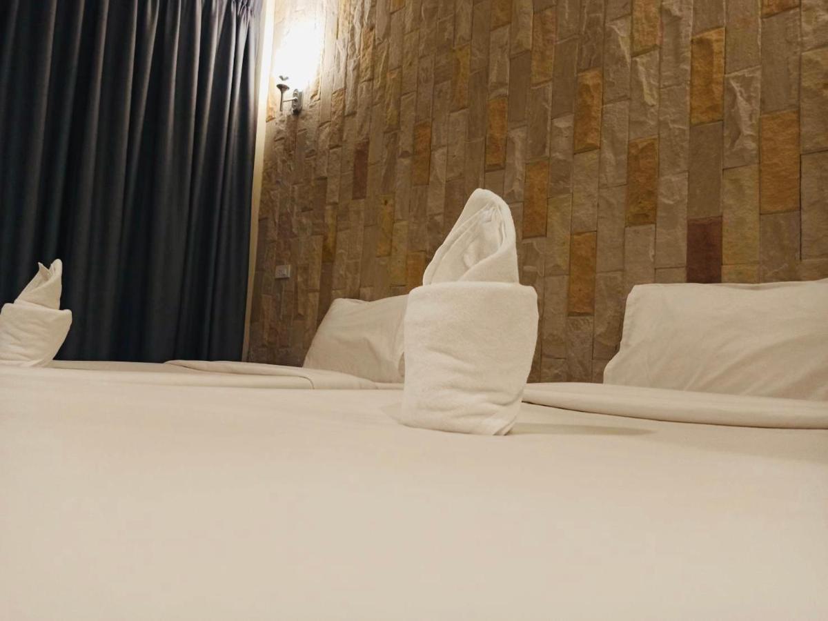 Wangpla Villa Resort Nakhon Sawan Esterno foto